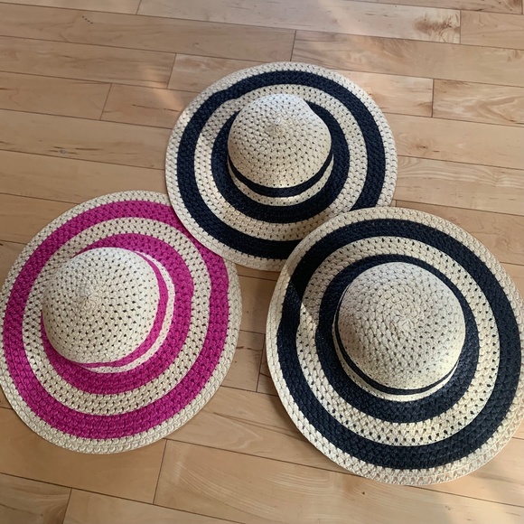 Set Of Three Straw Hats - Picture 4 of 5